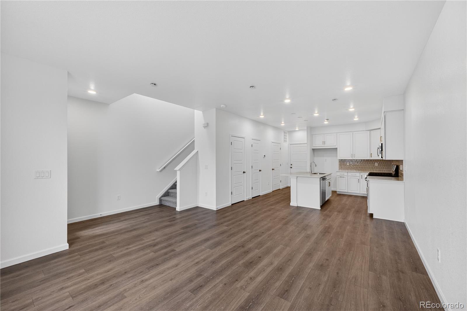MLS Image #7 for 6721 e 148th drive 4,thornton, Colorado