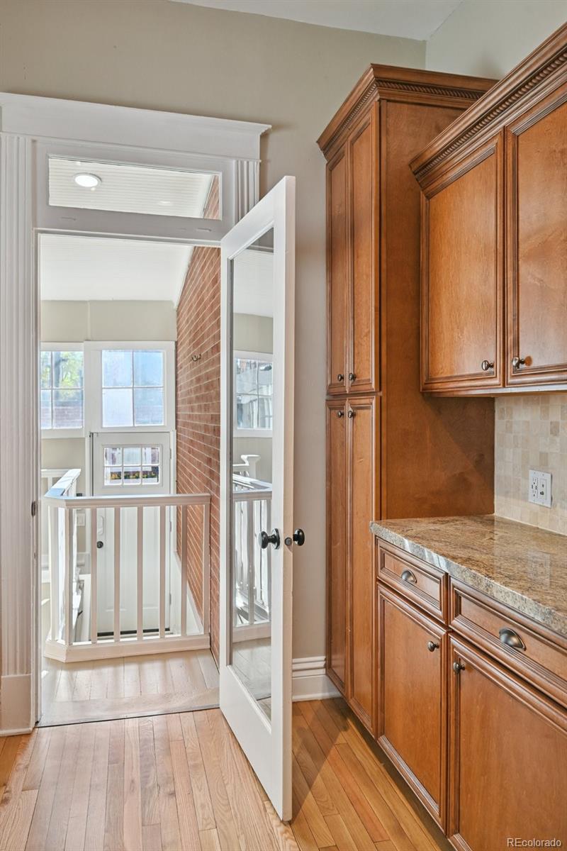 MLS Image #17 for 1676  adams street,denver, Colorado