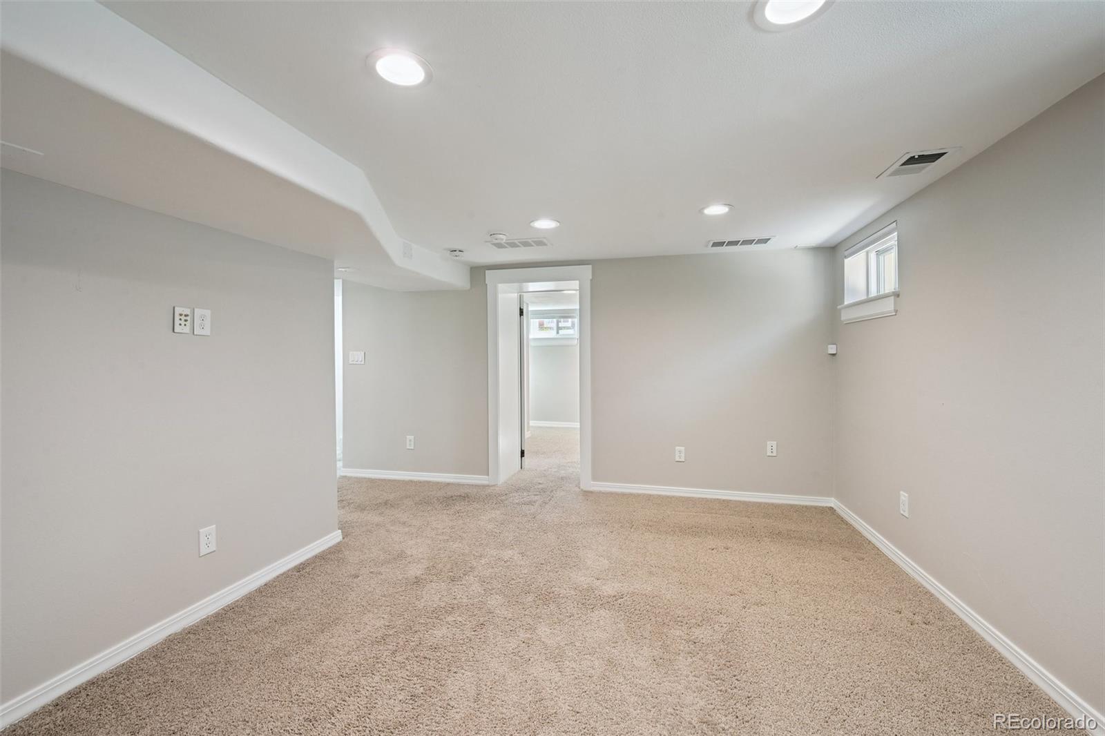 MLS Image #31 for 1676  adams street,denver, Colorado