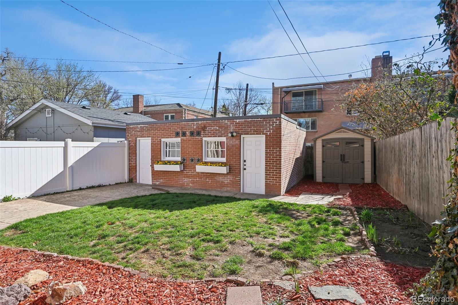 MLS Image #40 for 1676  adams street,denver, Colorado