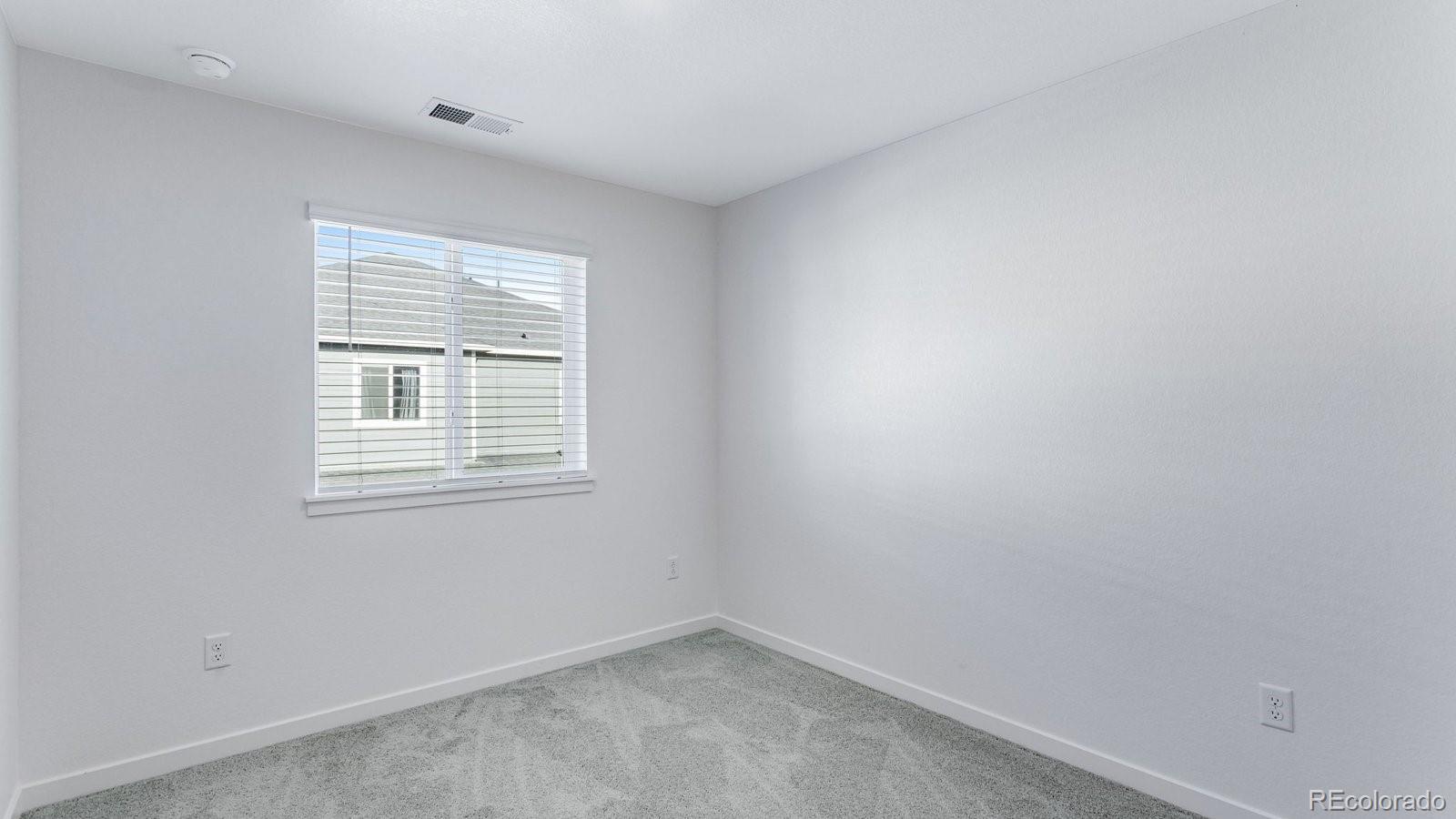 MLS Image #29 for 1358 s chester street b,denver, Colorado
