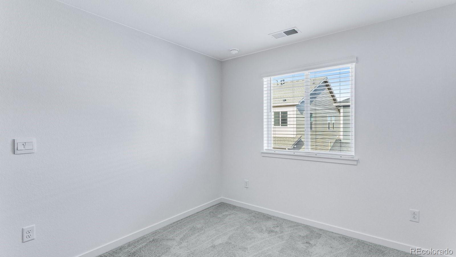 MLS Image #30 for 1358 s chester street b,denver, Colorado