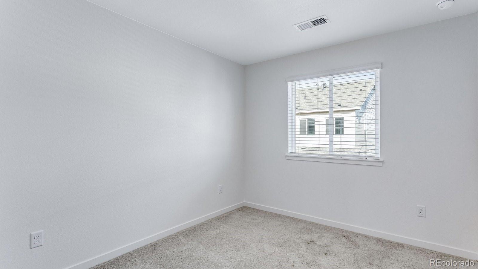 MLS Image #33 for 1358 s chester street b,denver, Colorado
