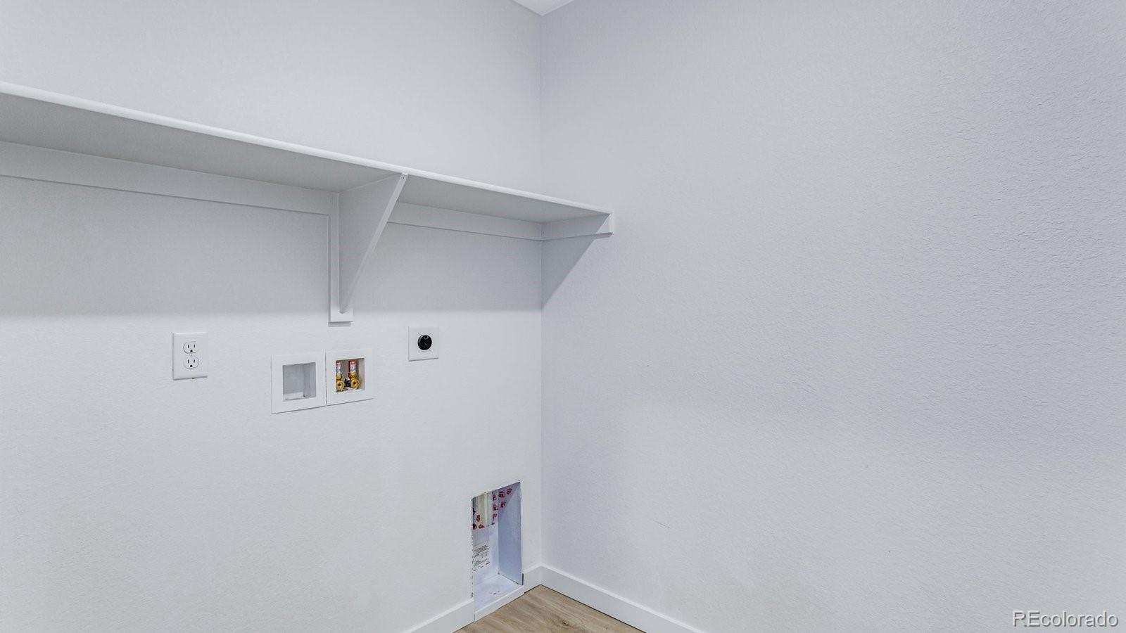 MLS Image #36 for 1358 s chester street b,denver, Colorado
