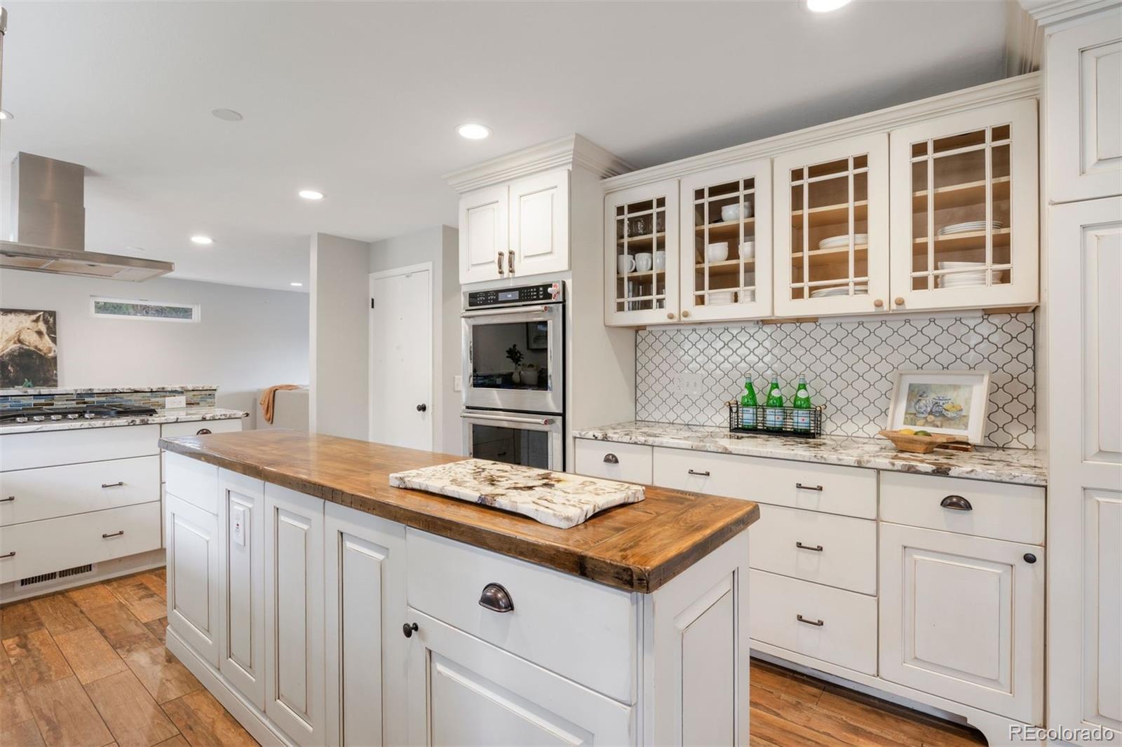 MLS Image #7 for 8239 w baker avenue,lakewood, Colorado