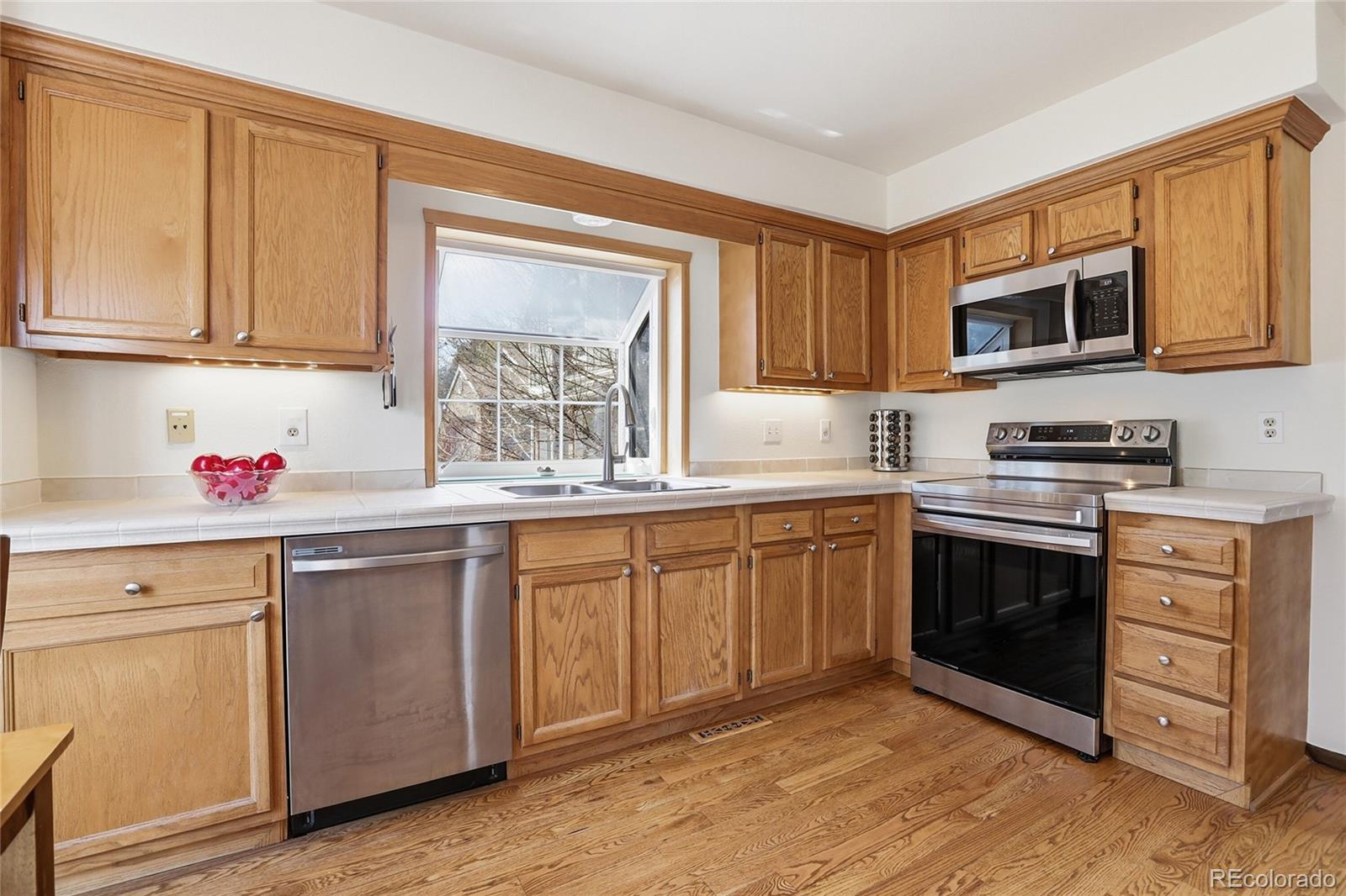 MLS Image #10 for 8113 s spruce court,centennial, Colorado