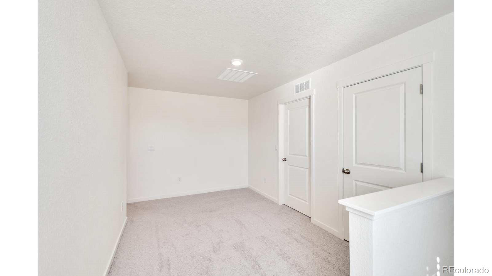 MLS Image #12 for 739  ayrshire road,johnstown, Colorado