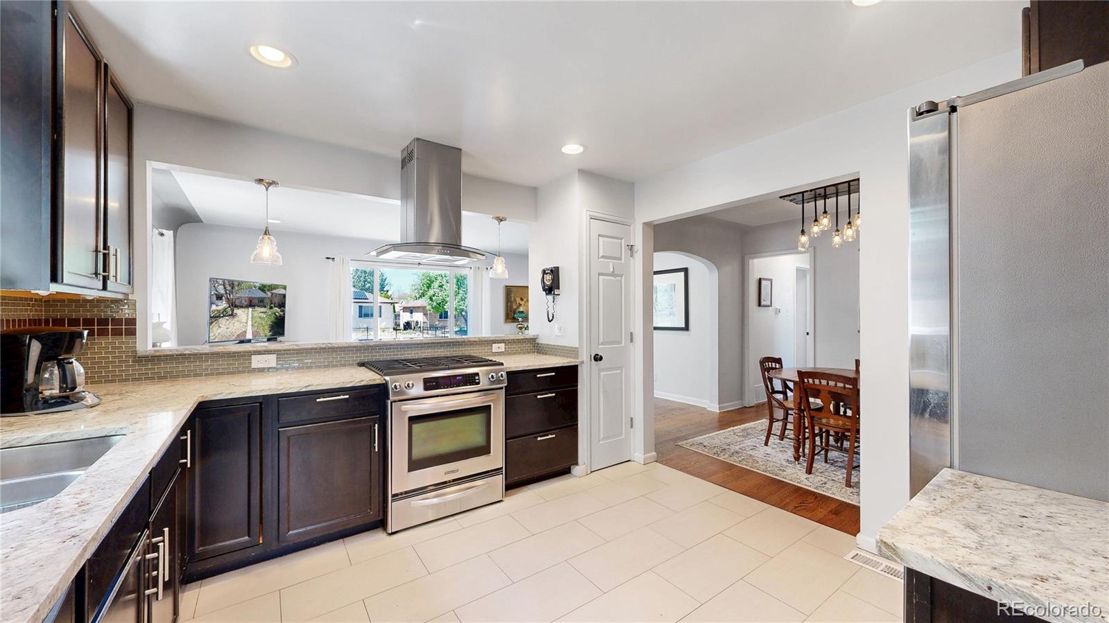 MLS Image #12 for 3546  eudora street,denver, Colorado