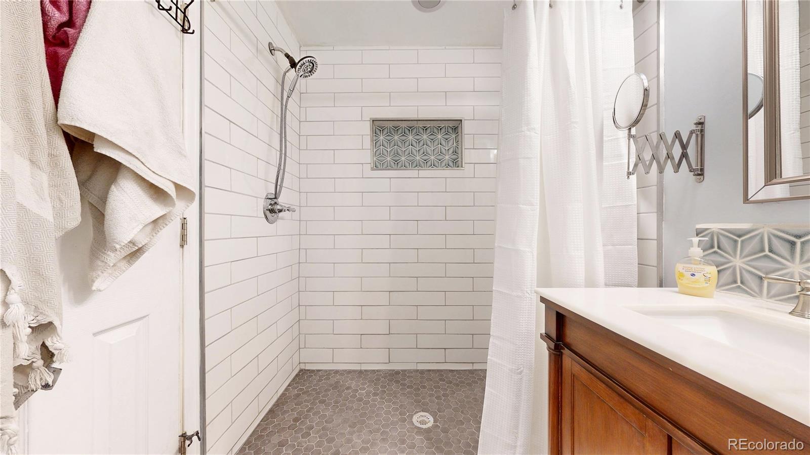 MLS Image #23 for 3546  eudora street,denver, Colorado