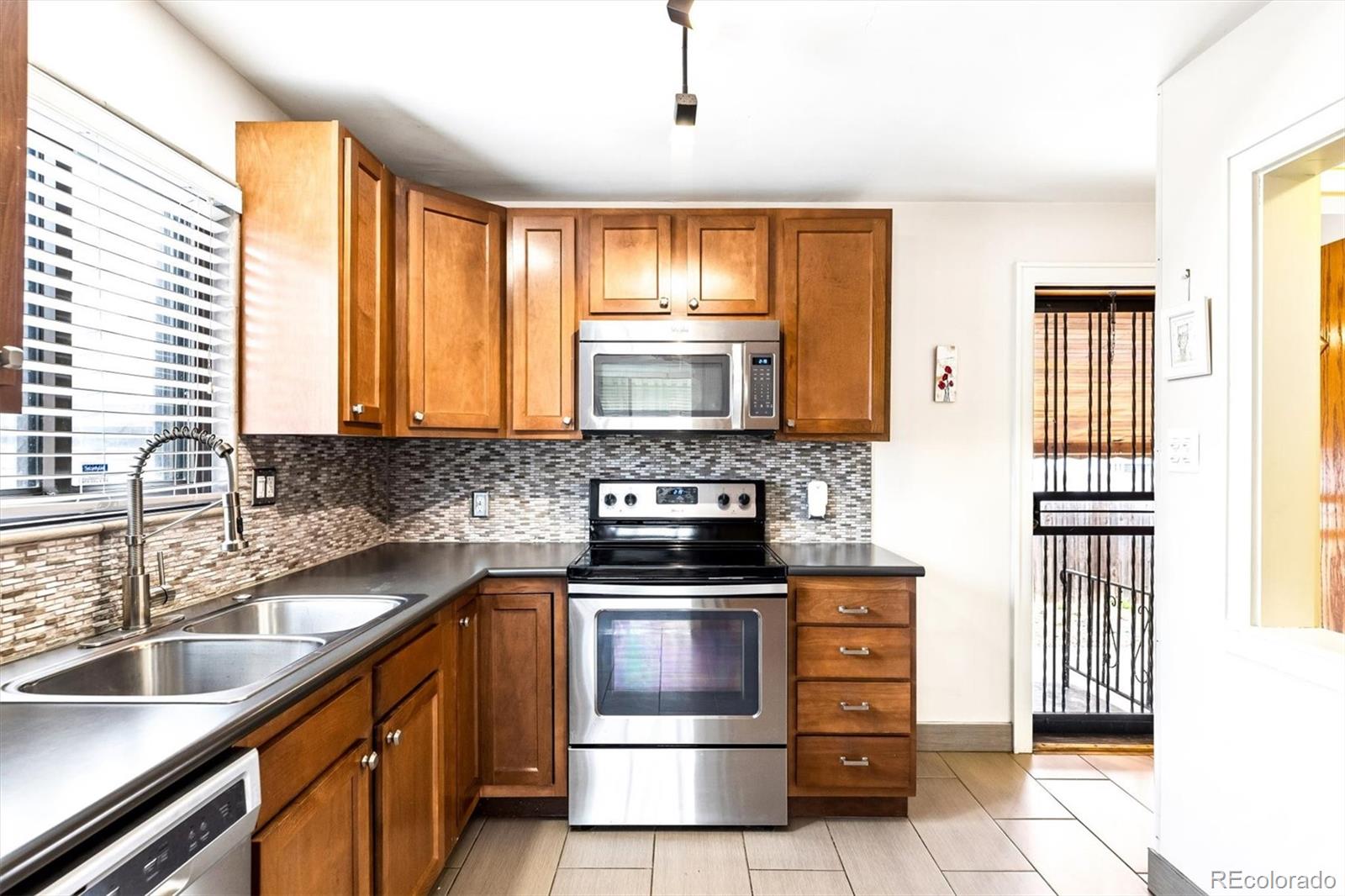 MLS Image #6 for 2233  kenton street,aurora, Colorado
