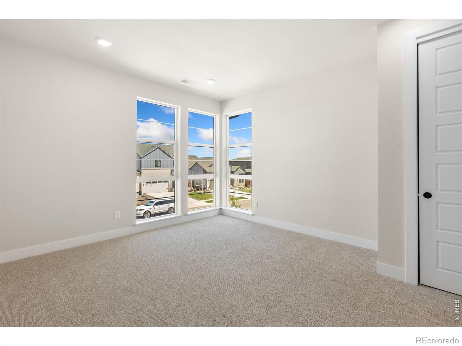 MLS Image #10 for 1657  winter glow drive,windsor, Colorado