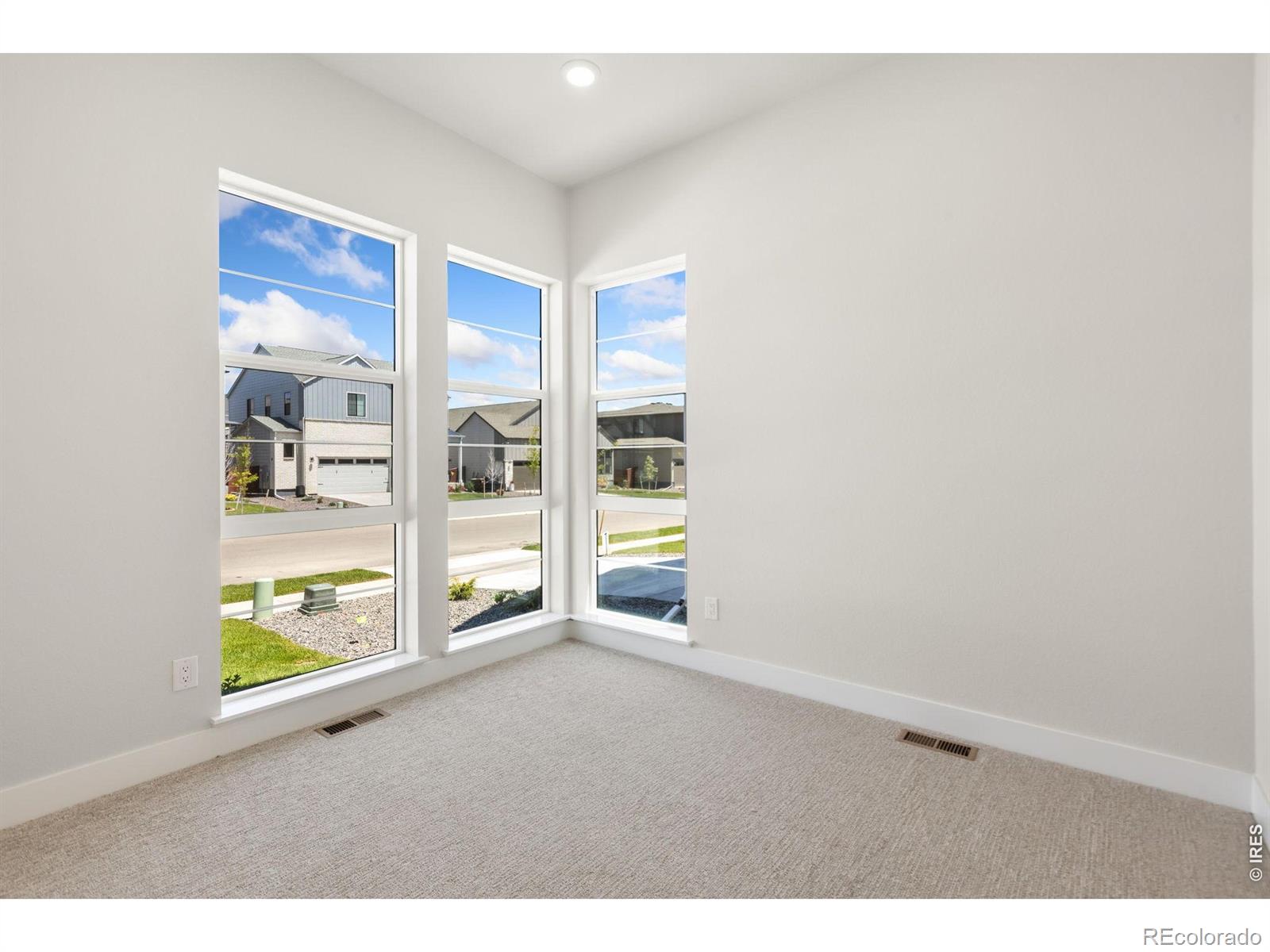MLS Image #6 for 1657  winter glow drive,windsor, Colorado
