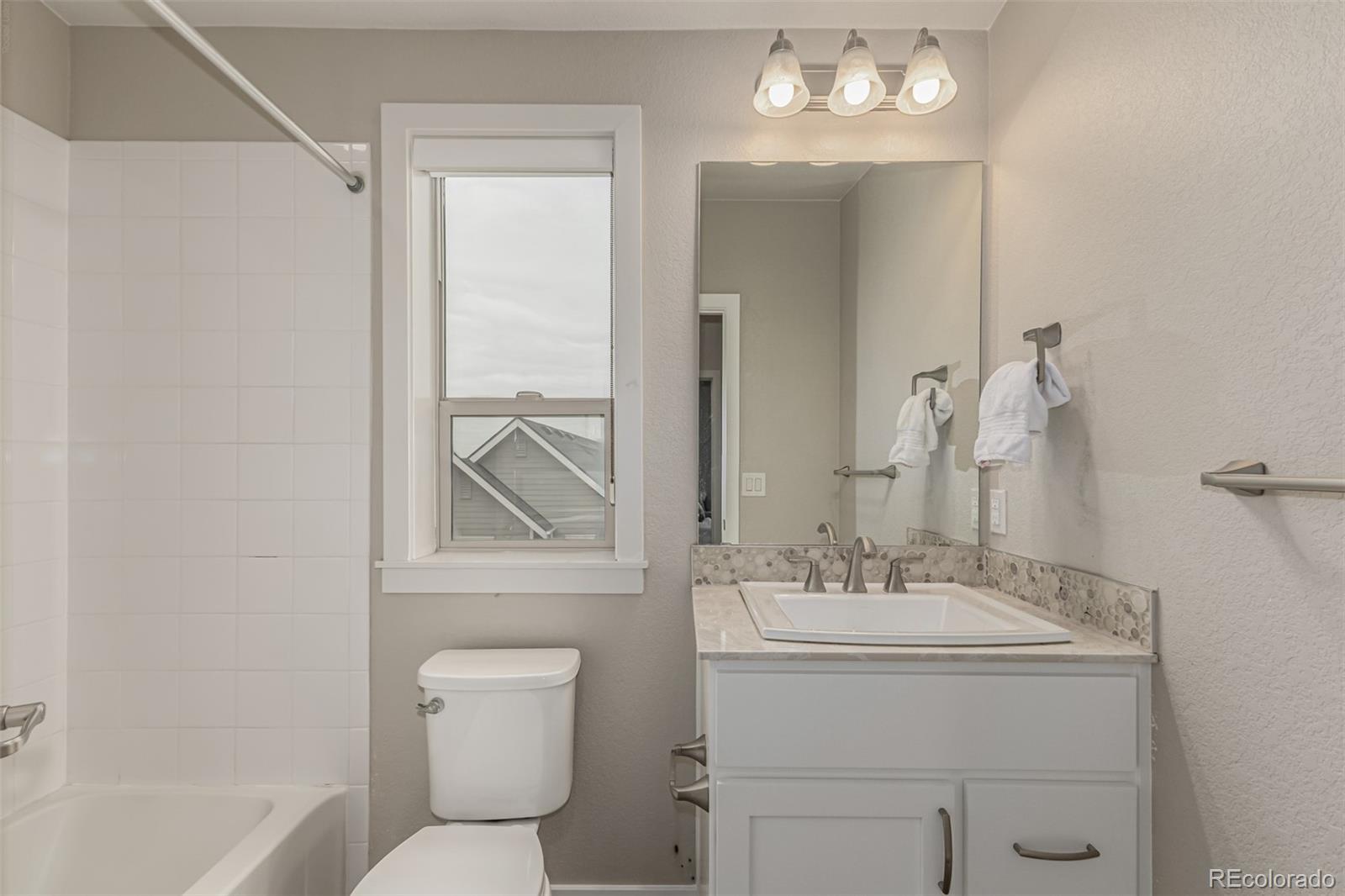 MLS Image #23 for 9015 e 49th place ,denver, Colorado