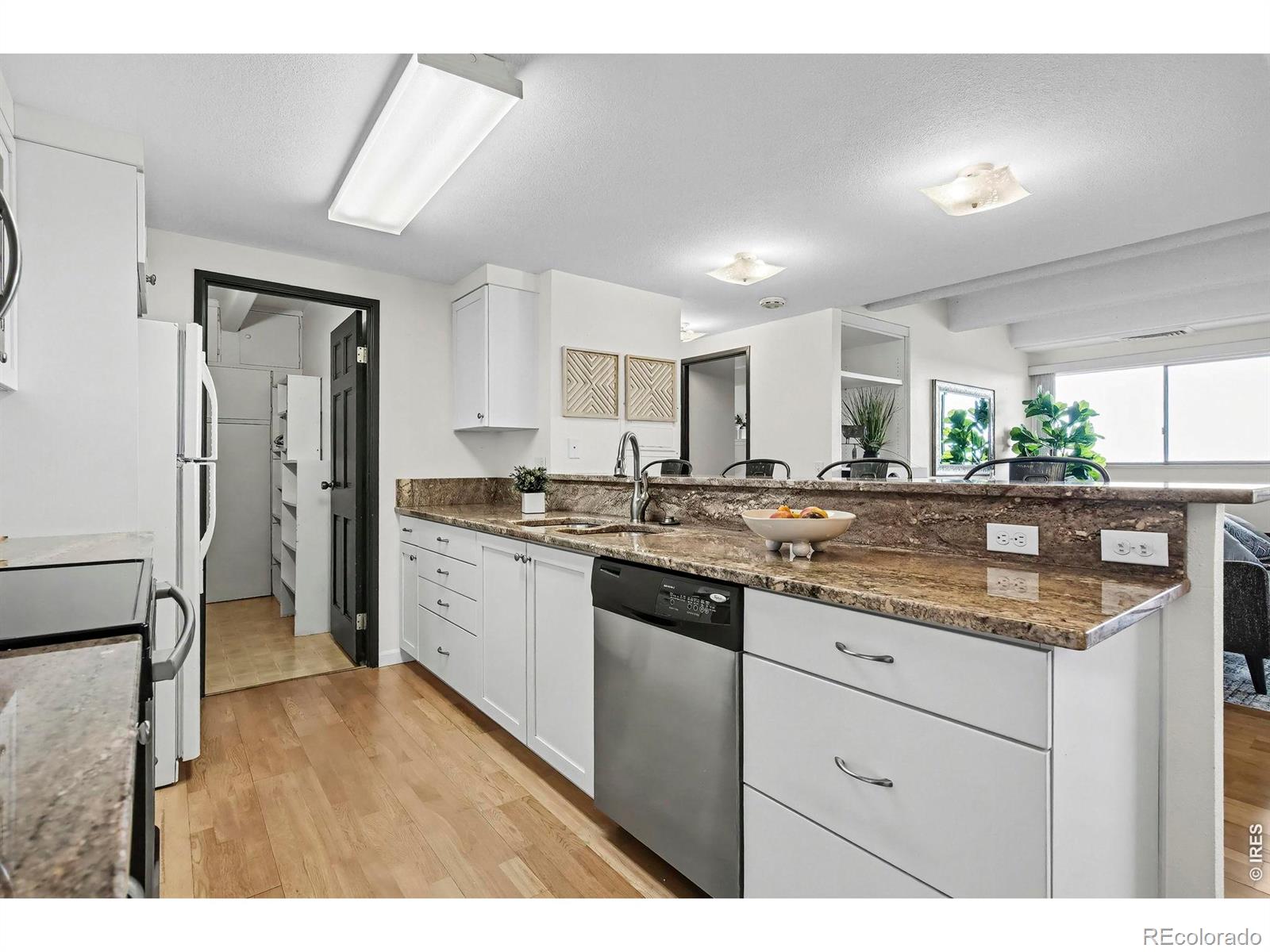 MLS Image #8 for 415 s howes street,fort collins, Colorado