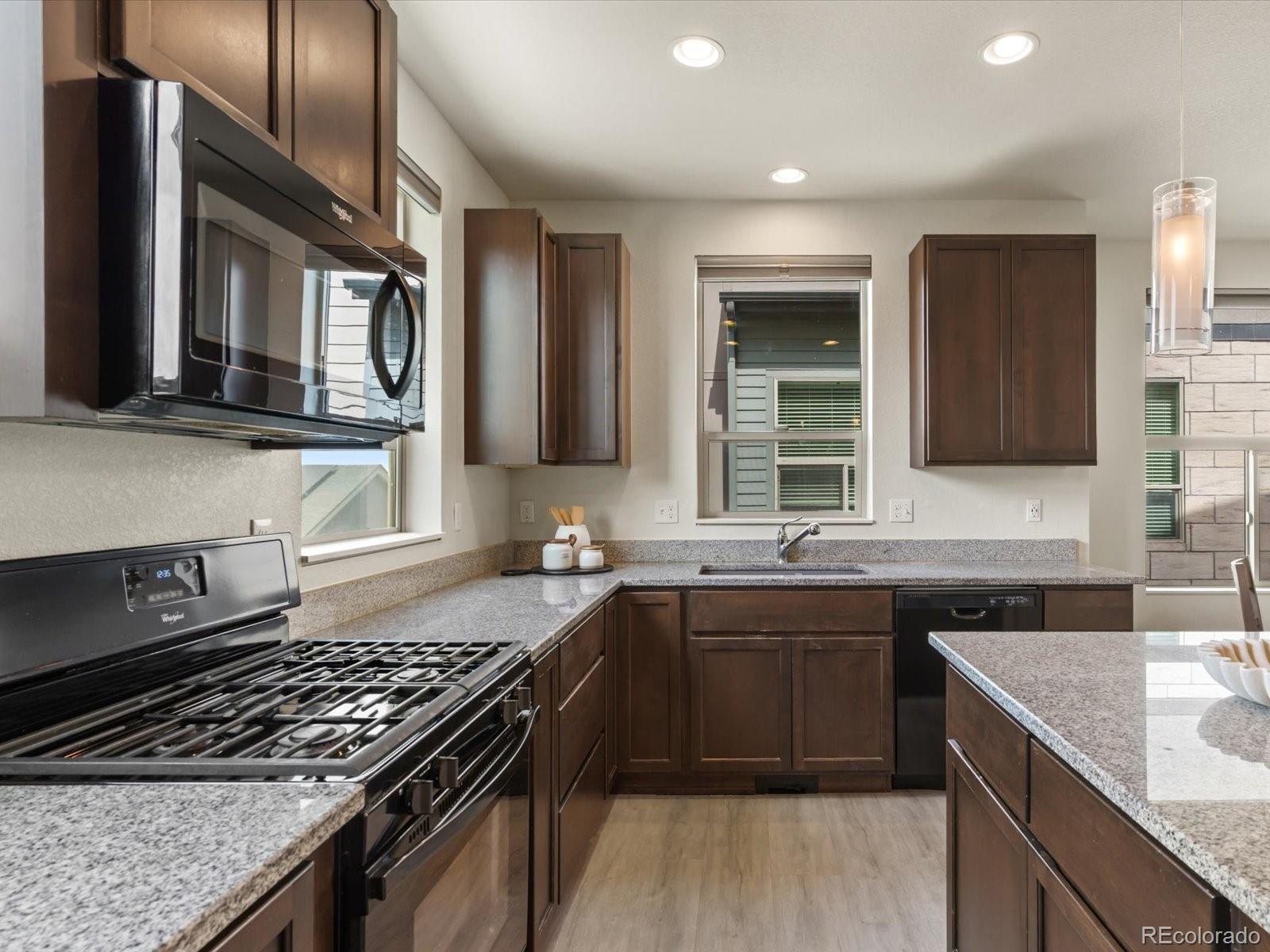 MLS Image #14 for 8853 e 55th avenue ,denver, Colorado