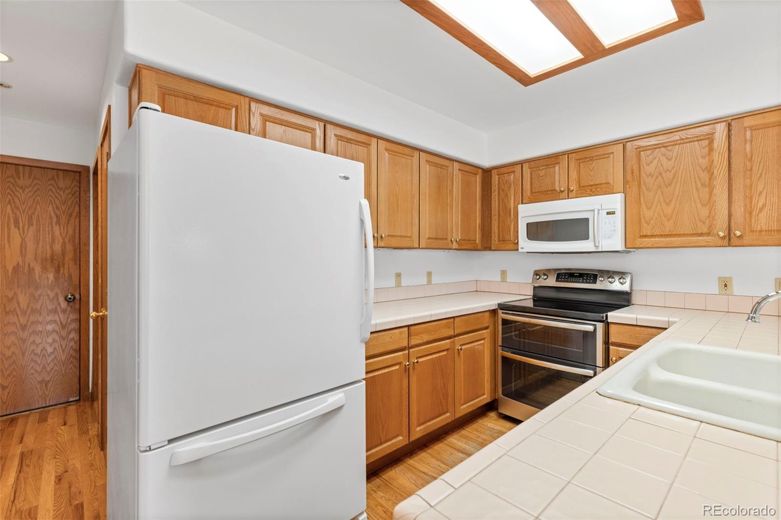 MLS Image #9 for 710 w birch court,louisville, Colorado