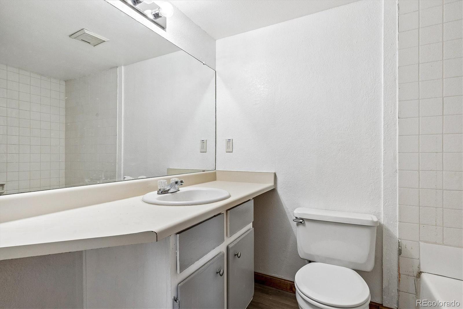 MLS Image #11 for 17050 e ford drive 102,aurora, Colorado