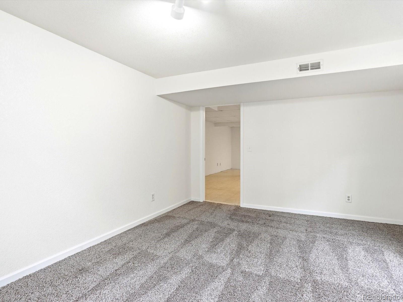 MLS Image #32 for 1514  linden street,longmont, Colorado