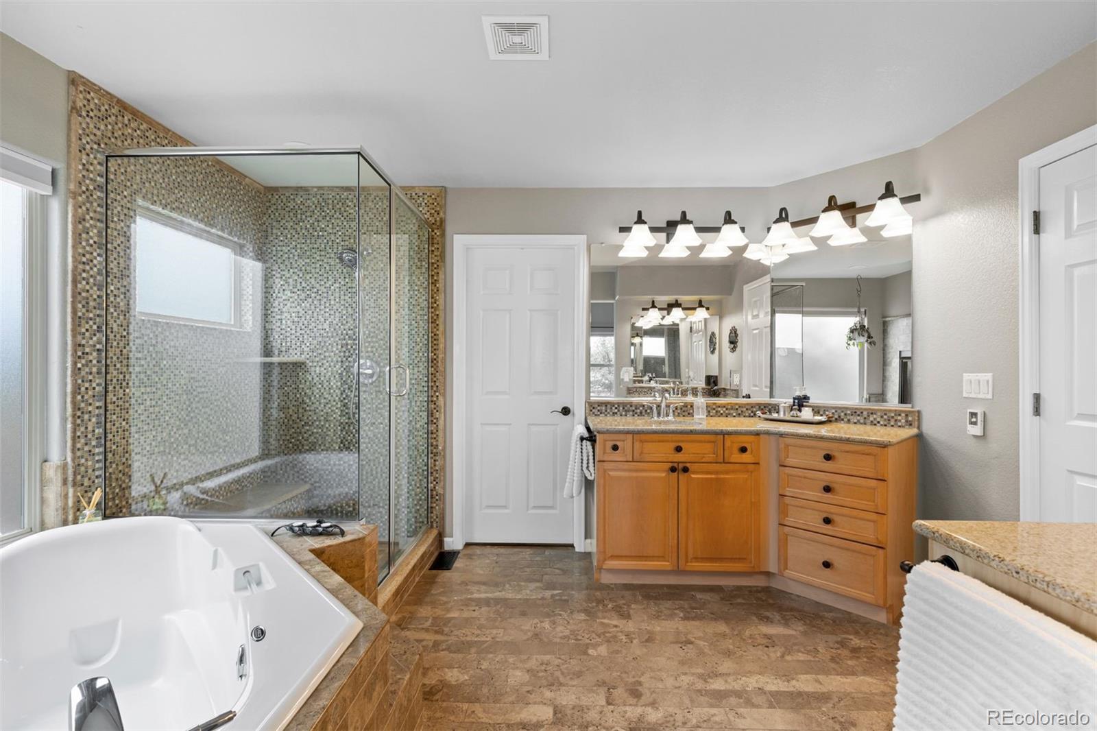 MLS Image #24 for 3815  broadmoor loop,broomfield, Colorado