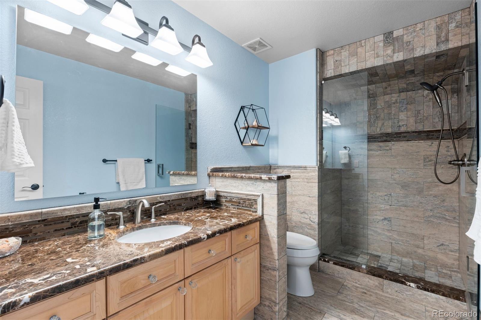 MLS Image #31 for 3815  broadmoor loop,broomfield, Colorado
