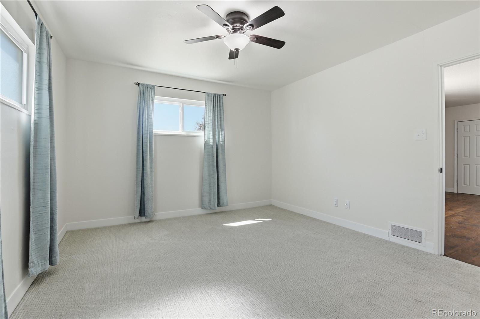 MLS Image #10 for 800  vaughn street,aurora, Colorado