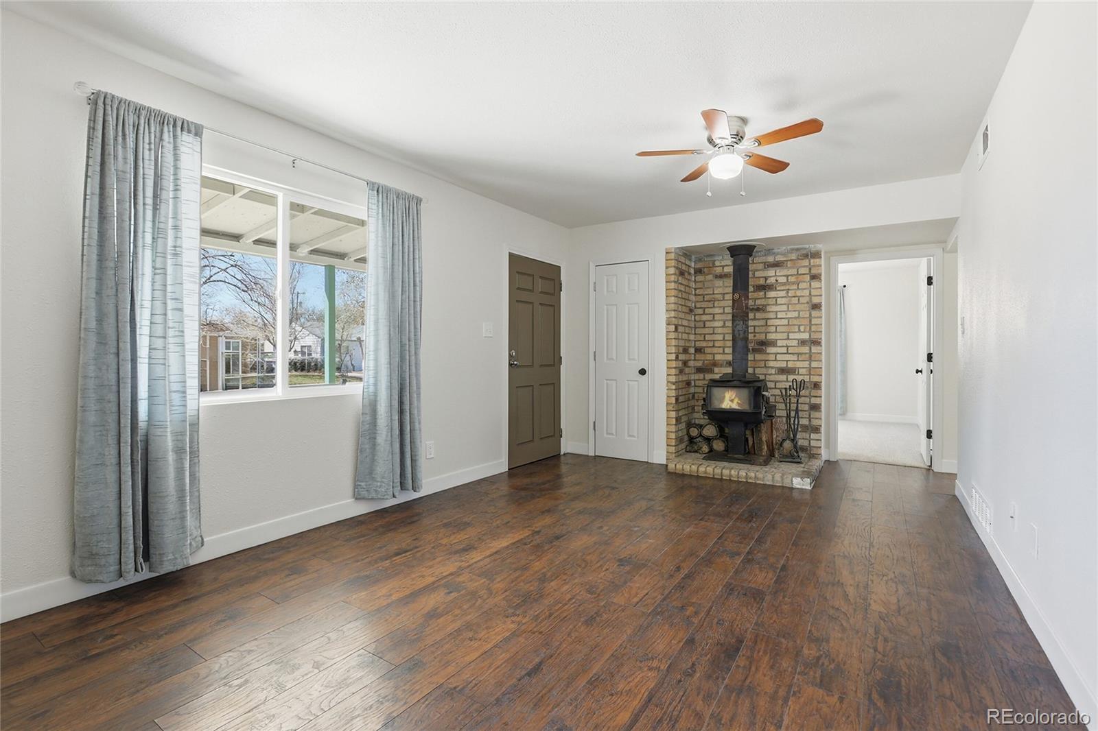 MLS Image #5 for 800  vaughn street,aurora, Colorado