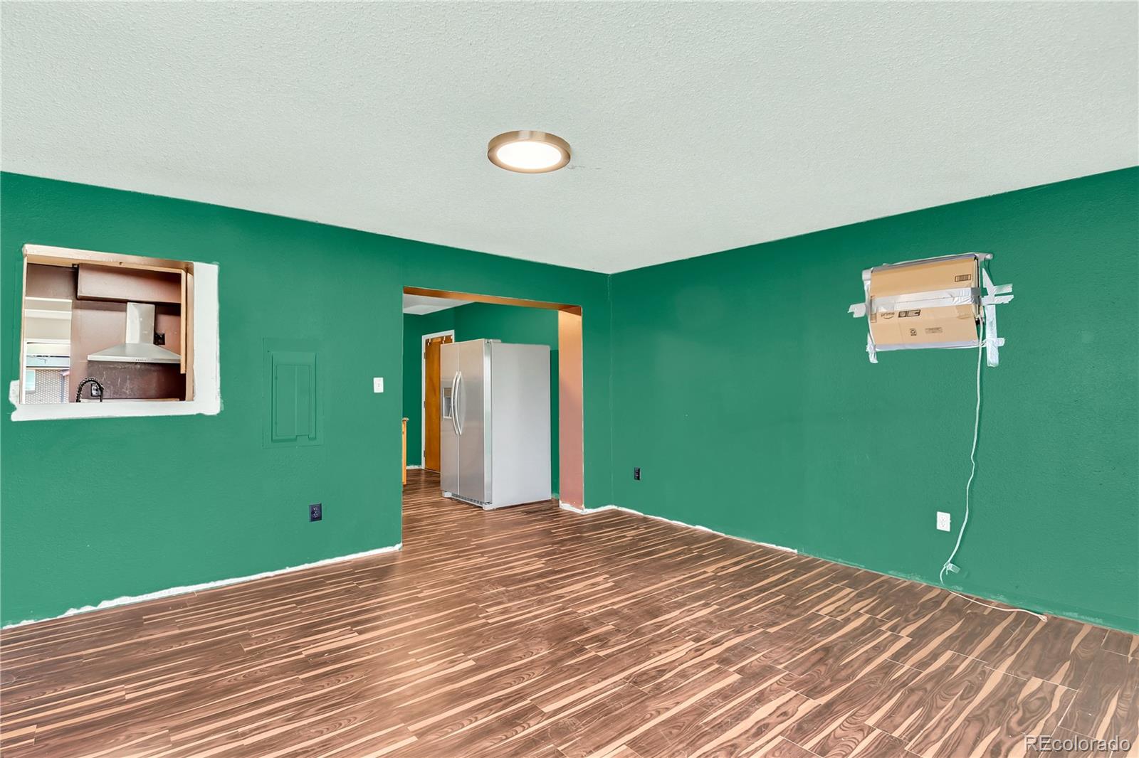 MLS Image #13 for 127 e 81 st avenue,denver, Colorado