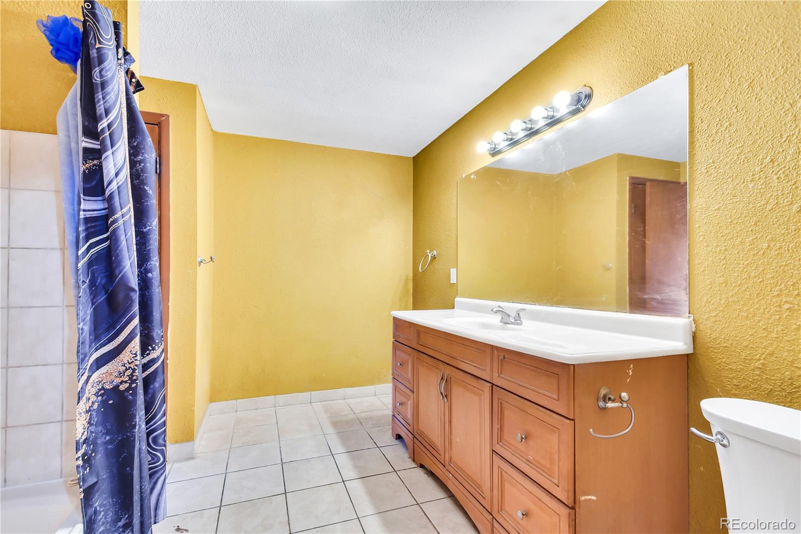 MLS Image #26 for 127 e 81 st avenue,denver, Colorado