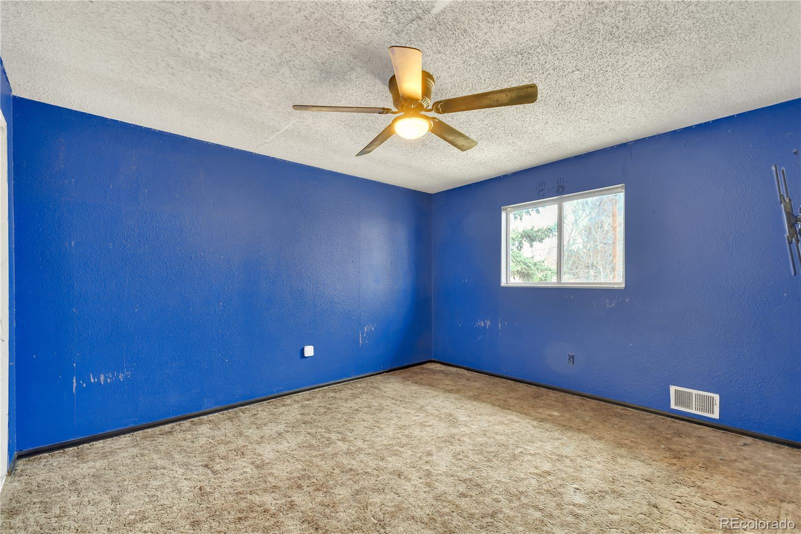 MLS Image #37 for 127 e 81 st avenue,denver, Colorado