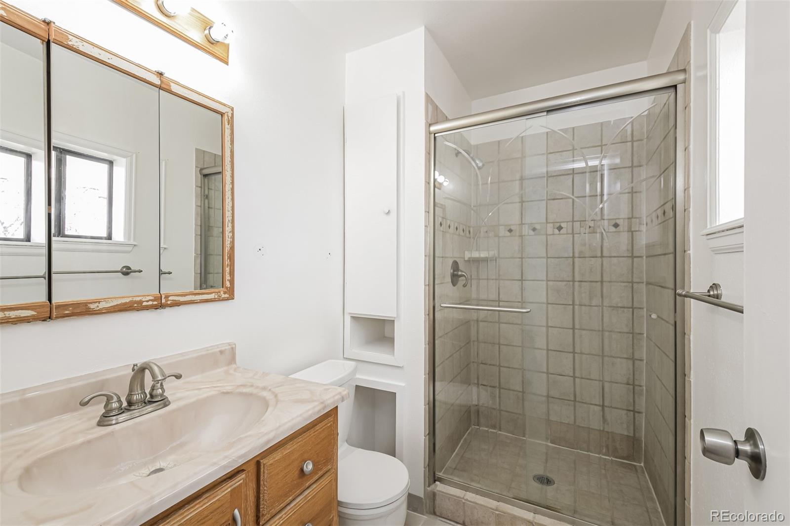 MLS Image #12 for 16812 e mansfield circle,aurora, Colorado