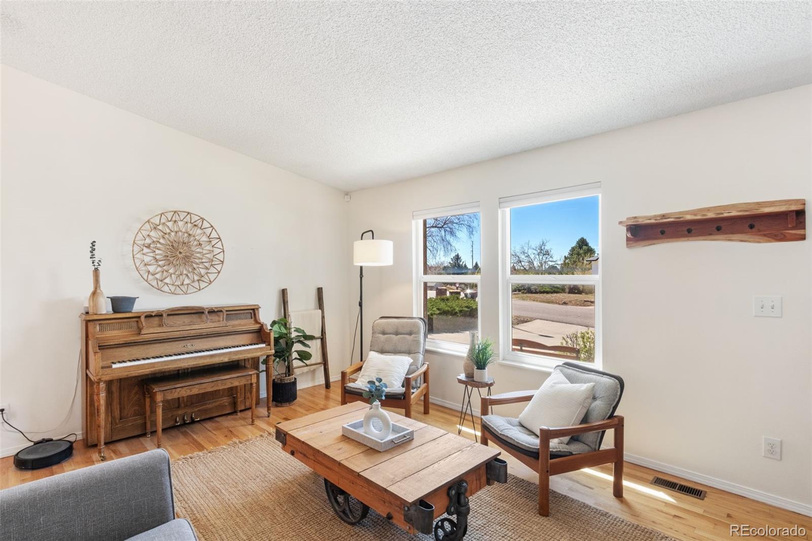 MLS Image #7 for 2120  rusty hinge drive,colorado springs, Colorado