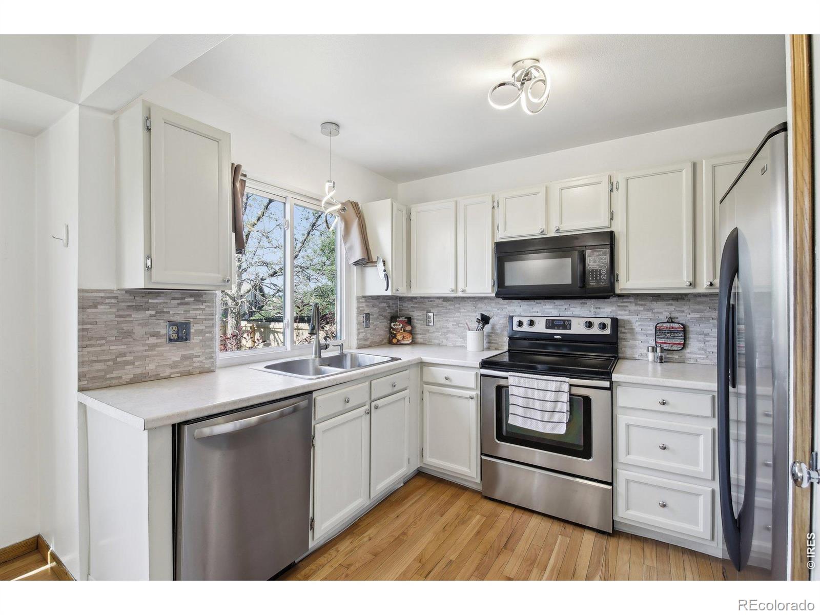 MLS Image #11 for 710  sedge way,lafayette, Colorado
