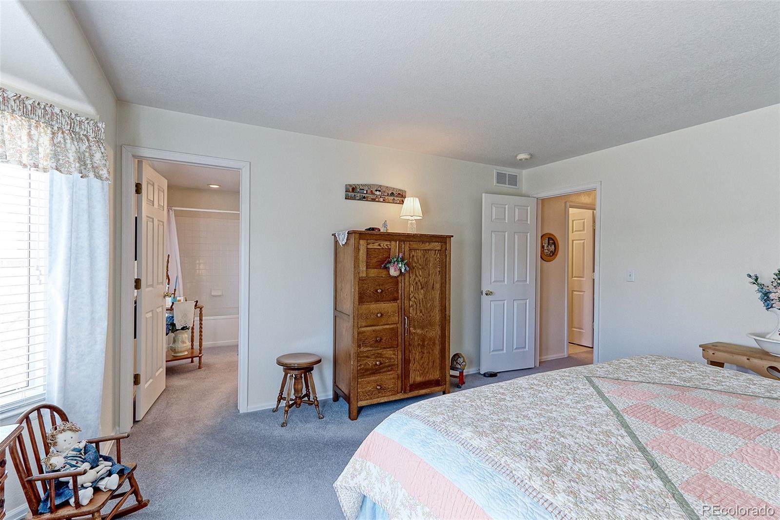 MLS Image #11 for 13129  elizabeth street,thornton, Colorado