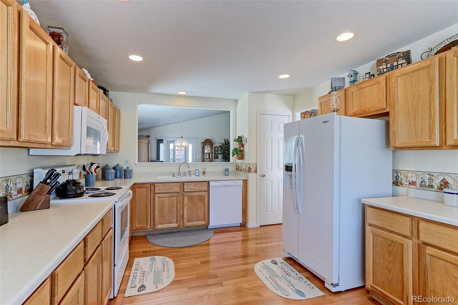 MLS Image #8 for 13129  elizabeth street,thornton, Colorado