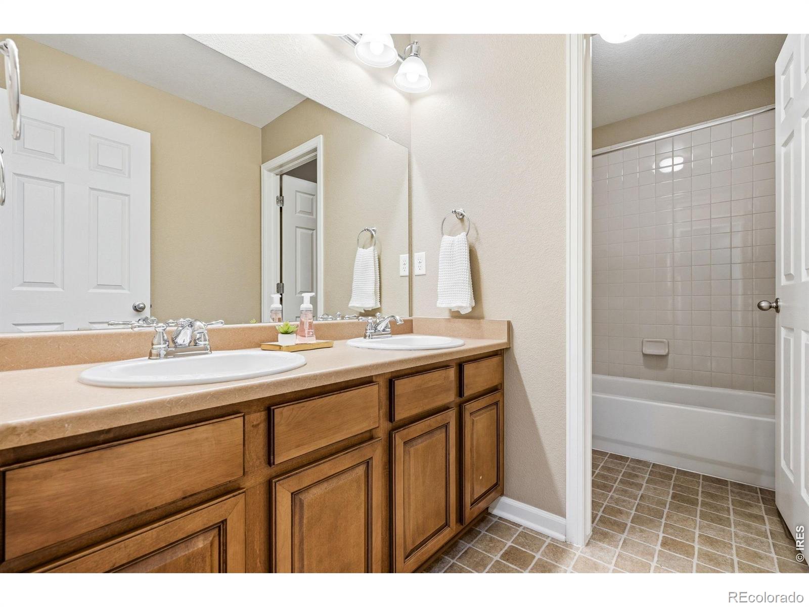 MLS Image #26 for 1277  mathews way,erie, Colorado