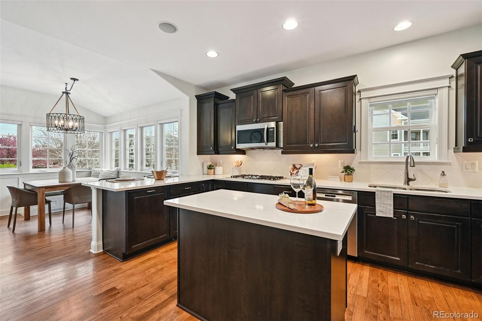 MLS Image #10 for 8741 e 33rd avenue,denver, Colorado