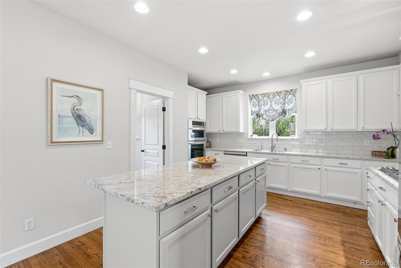 MLS Image #17 for 2356  akron street,denver, Colorado