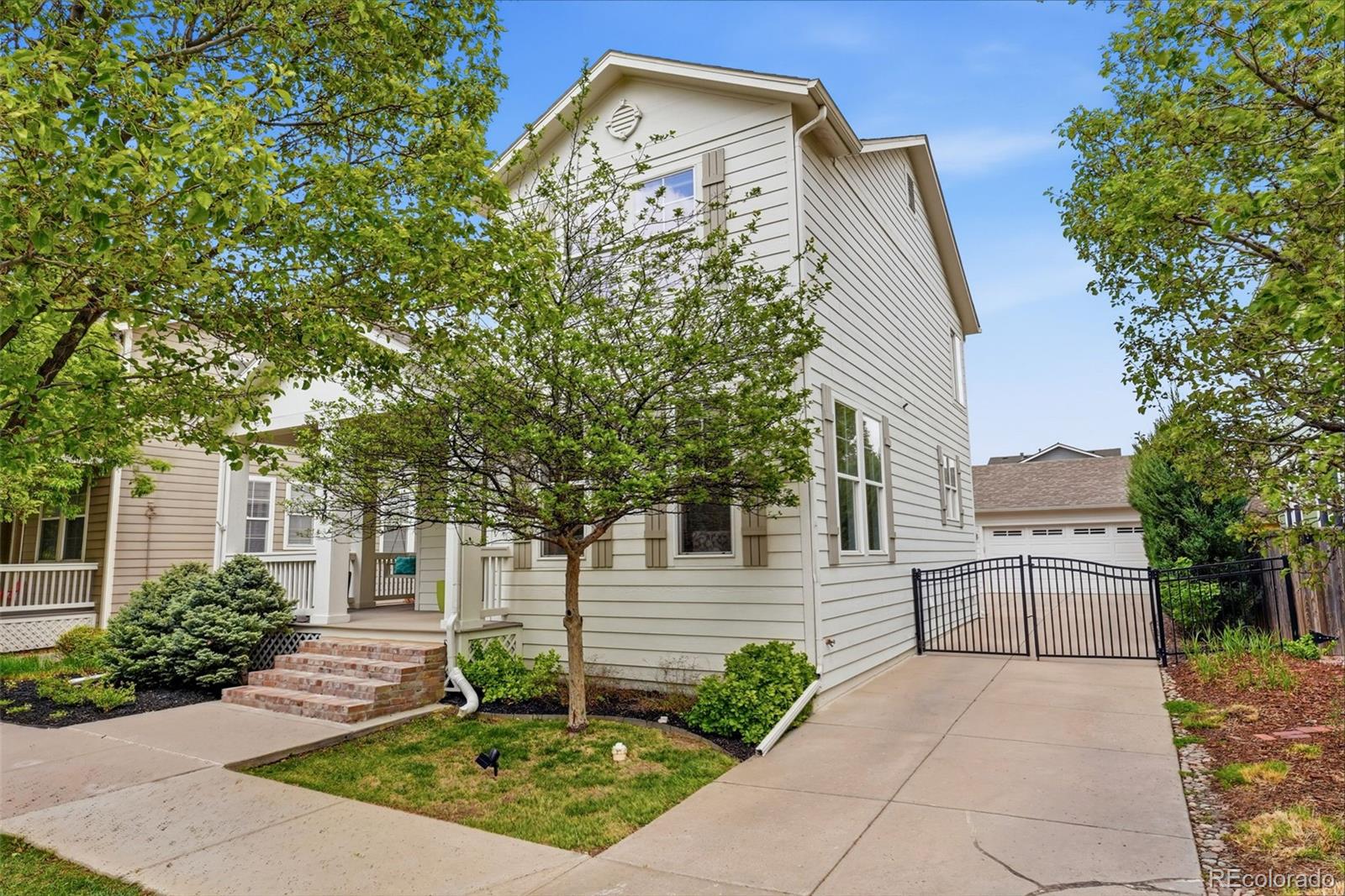 MLS Image #2 for 2356  akron street,denver, Colorado