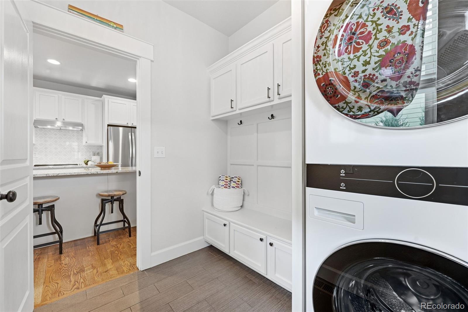 MLS Image #20 for 2356  akron street,denver, Colorado