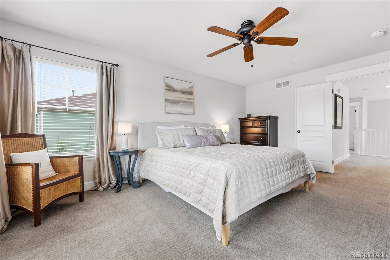 MLS Image #27 for 2356  akron street,denver, Colorado
