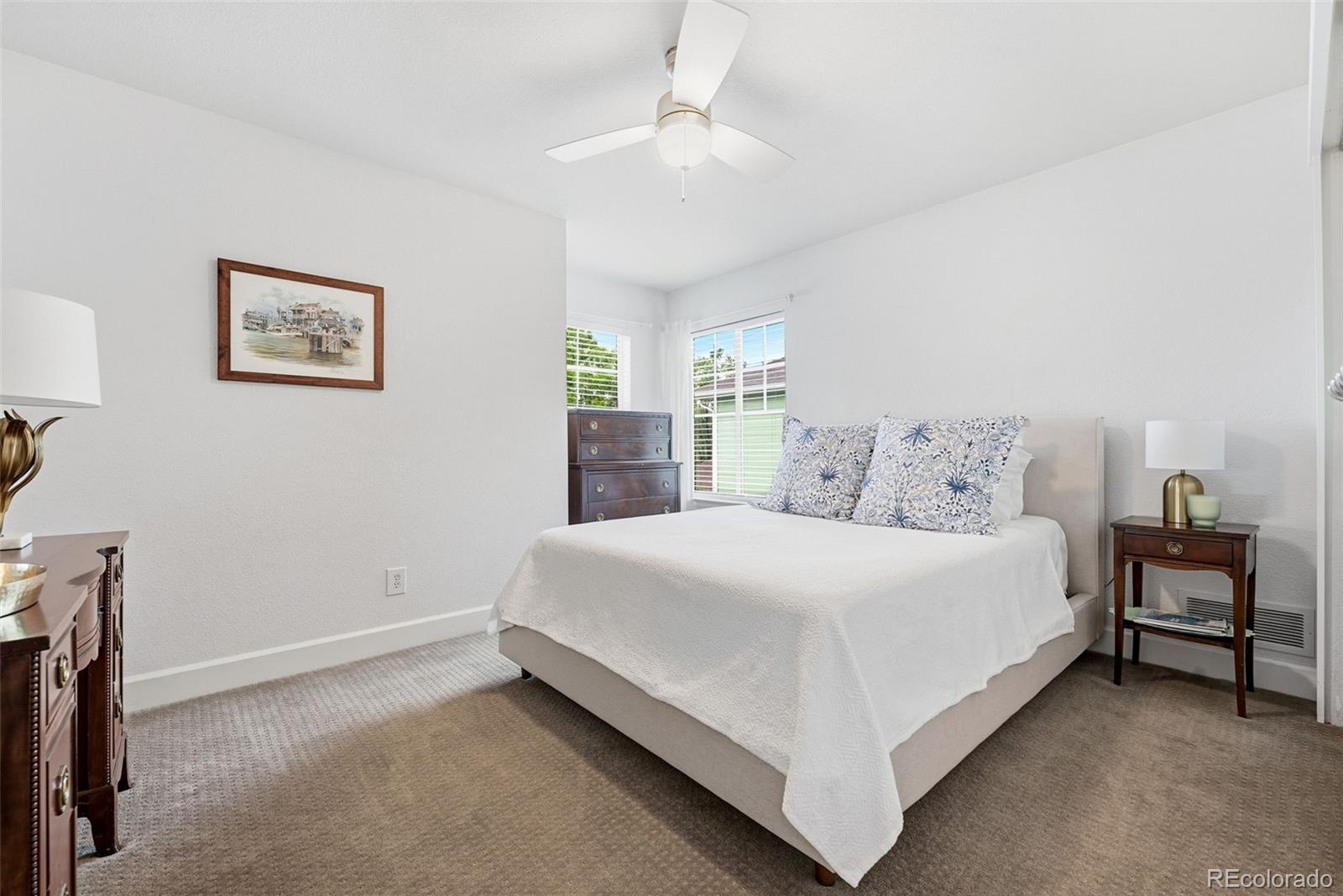 MLS Image #30 for 2356  akron street,denver, Colorado