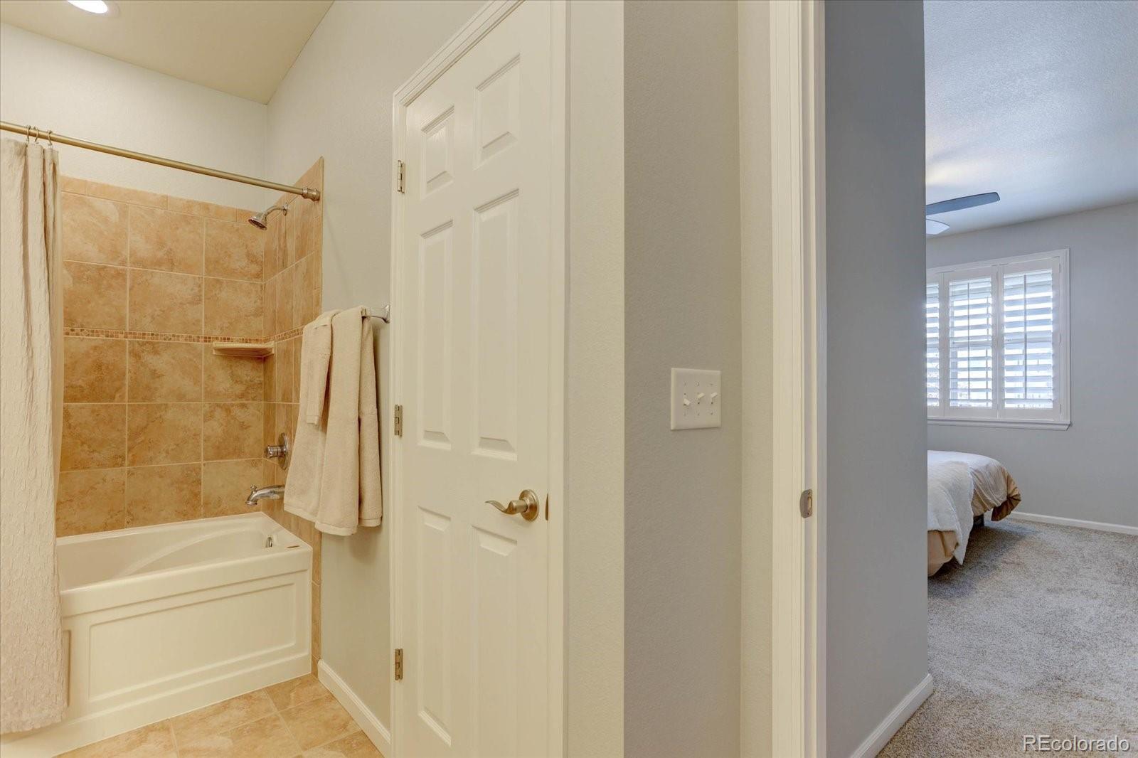 MLS Image #14 for 7340 e 8th avenue 8,denver, Colorado