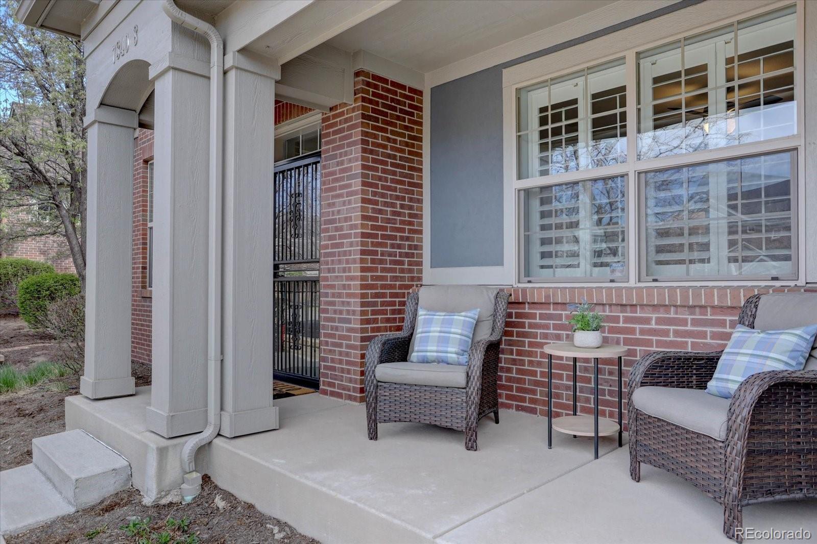 MLS Image #2 for 7340 e 8th avenue 8,denver, Colorado