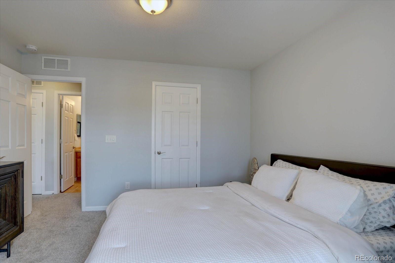 MLS Image #21 for 7340 e 8th avenue 8,denver, Colorado