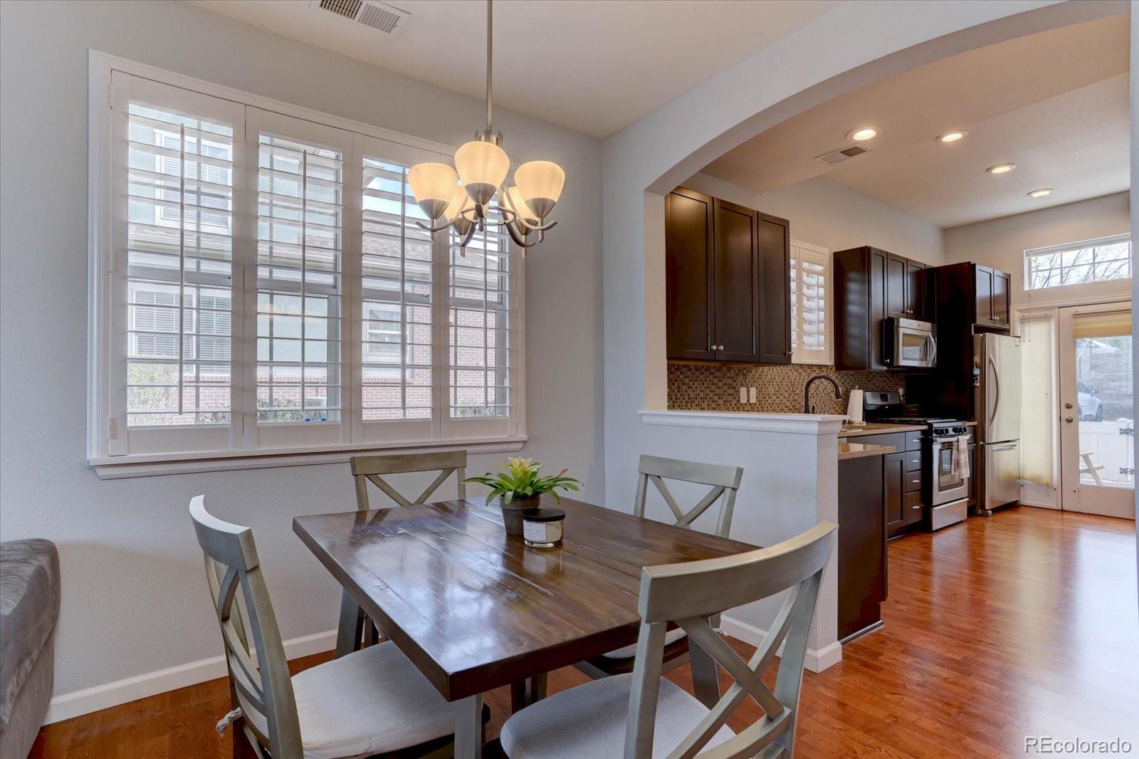 MLS Image #6 for 7340 e 8th avenue 8,denver, Colorado