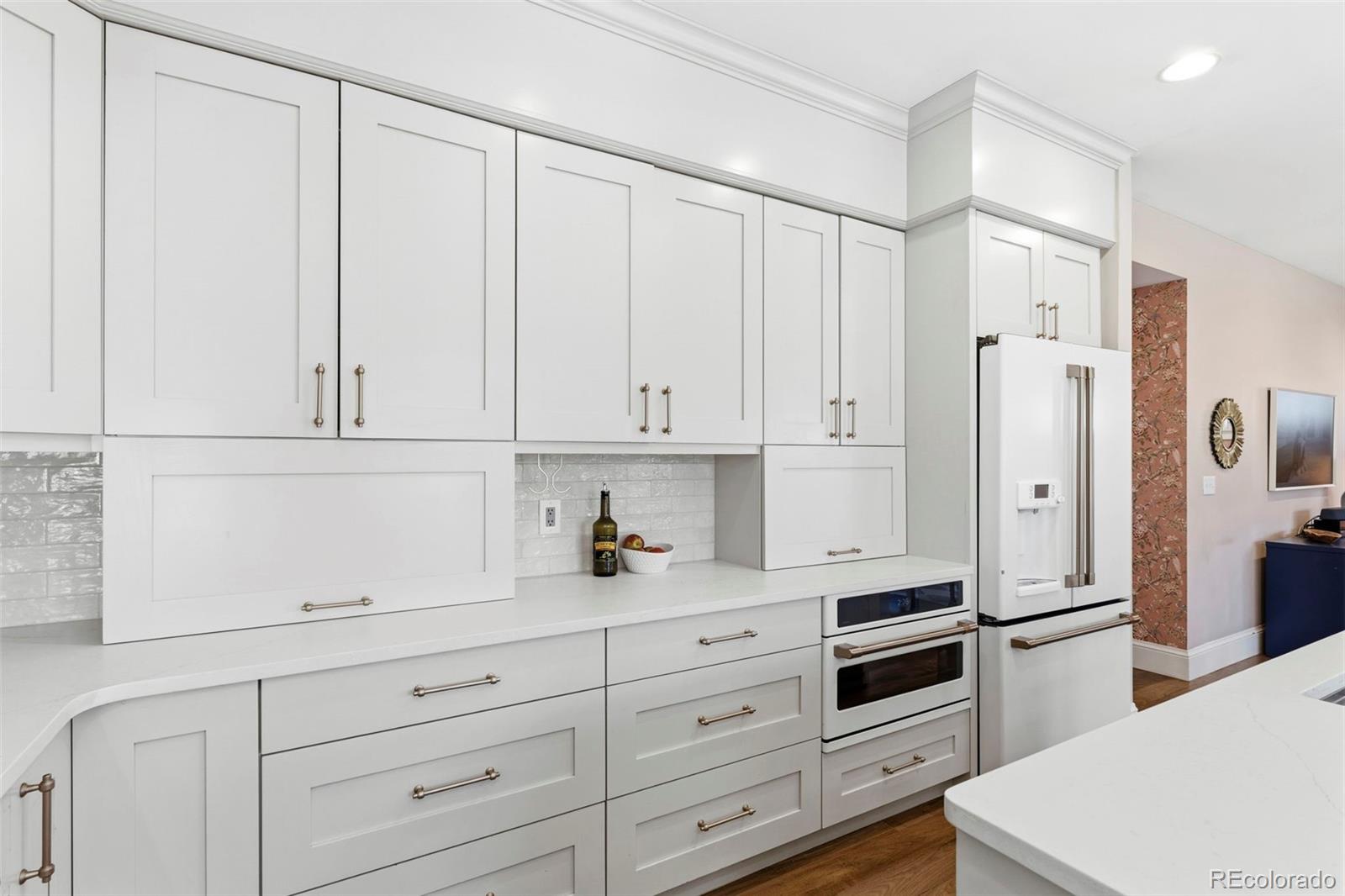 MLS Image #12 for 1724 n albion street,denver, Colorado