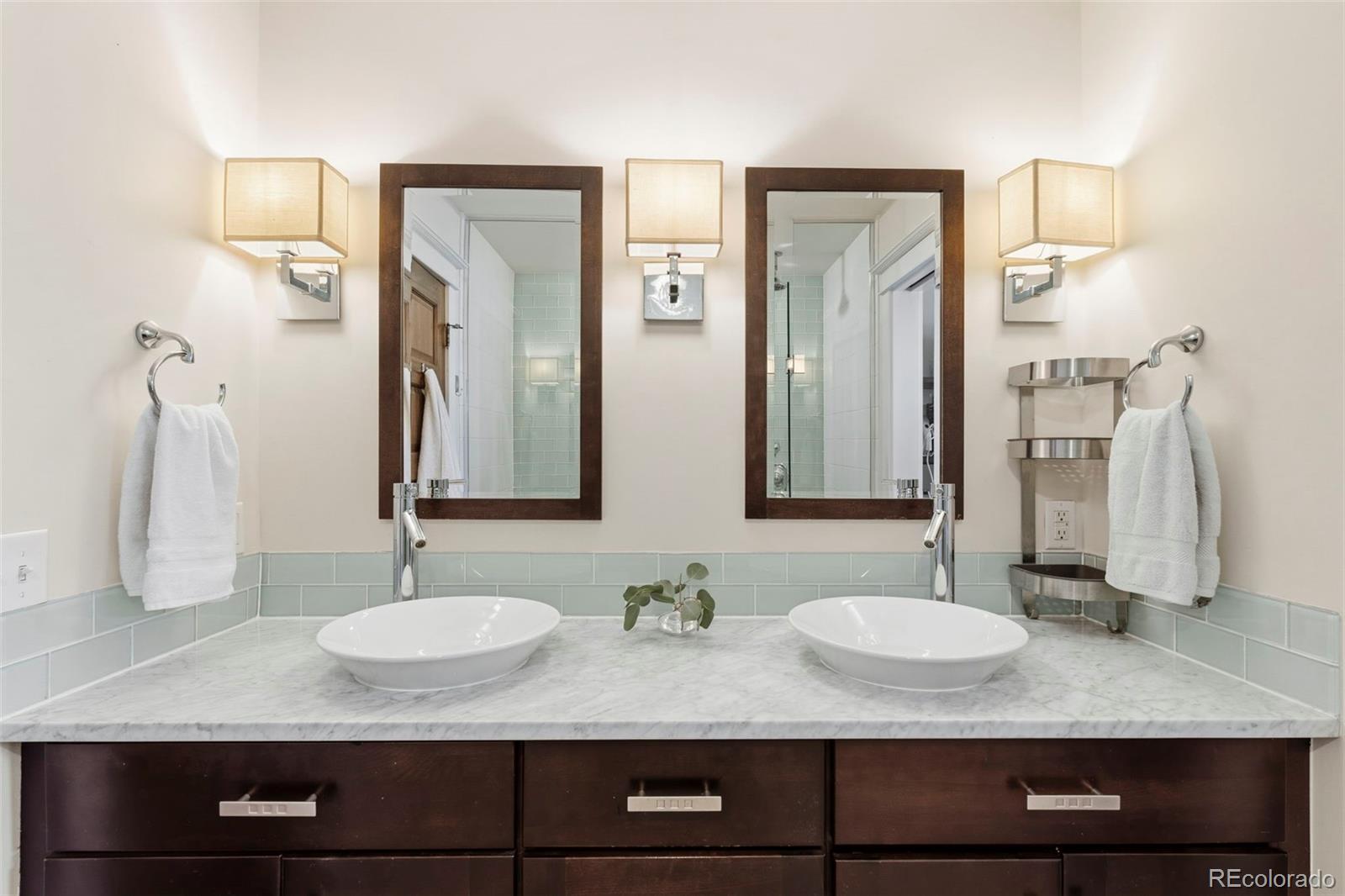 MLS Image #29 for 1724 n albion street,denver, Colorado