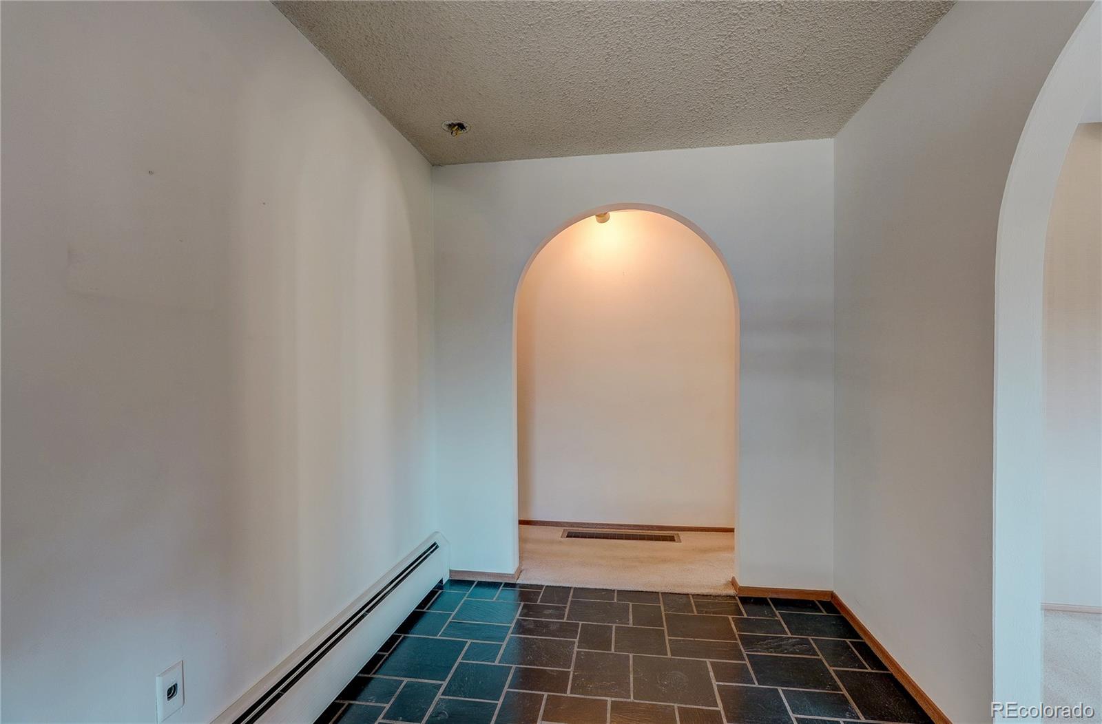 MLS Image #6 for 3701 s peach way,denver, Colorado