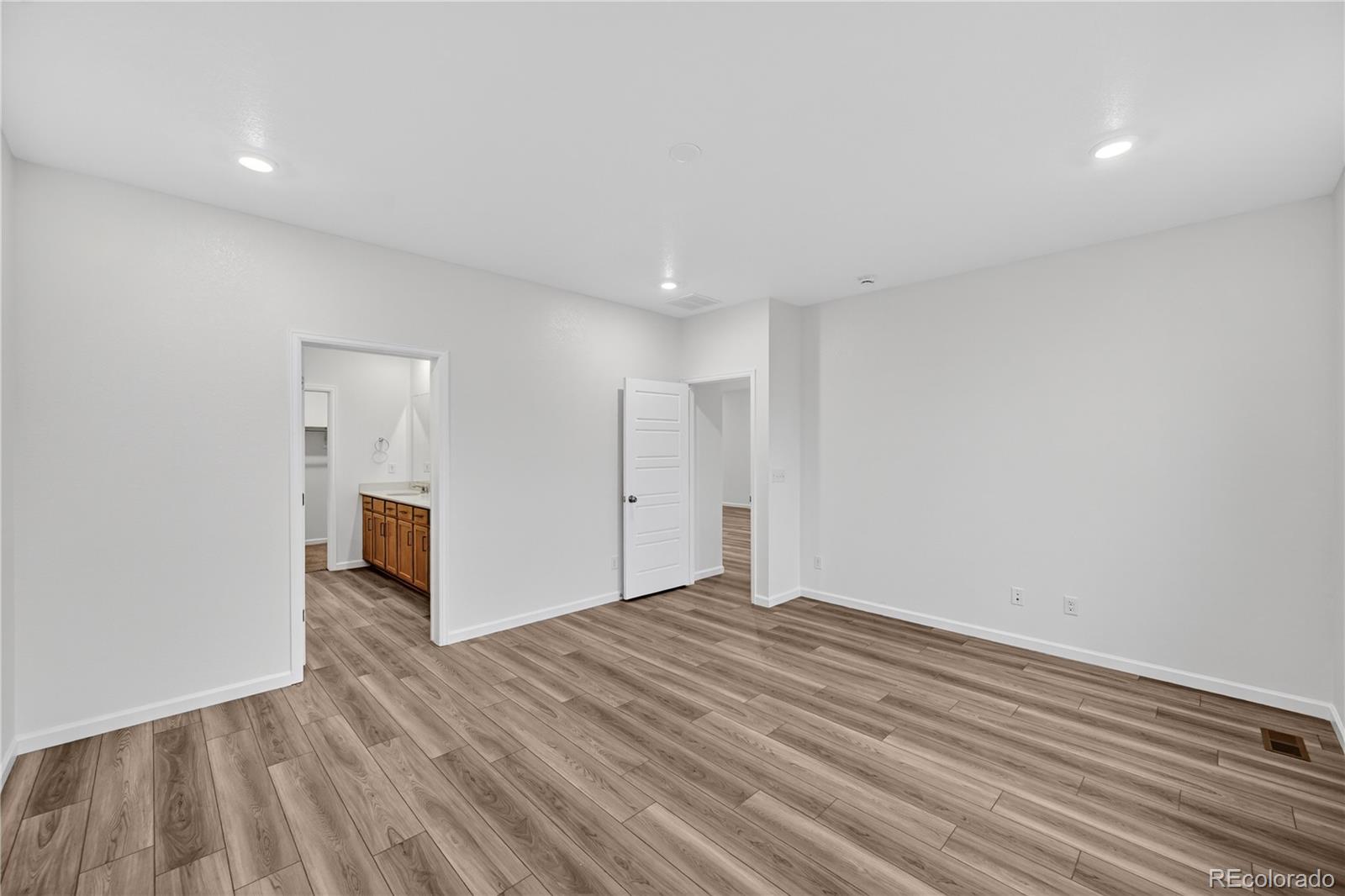 MLS Image #15 for 3338 n duquesne way,aurora, Colorado