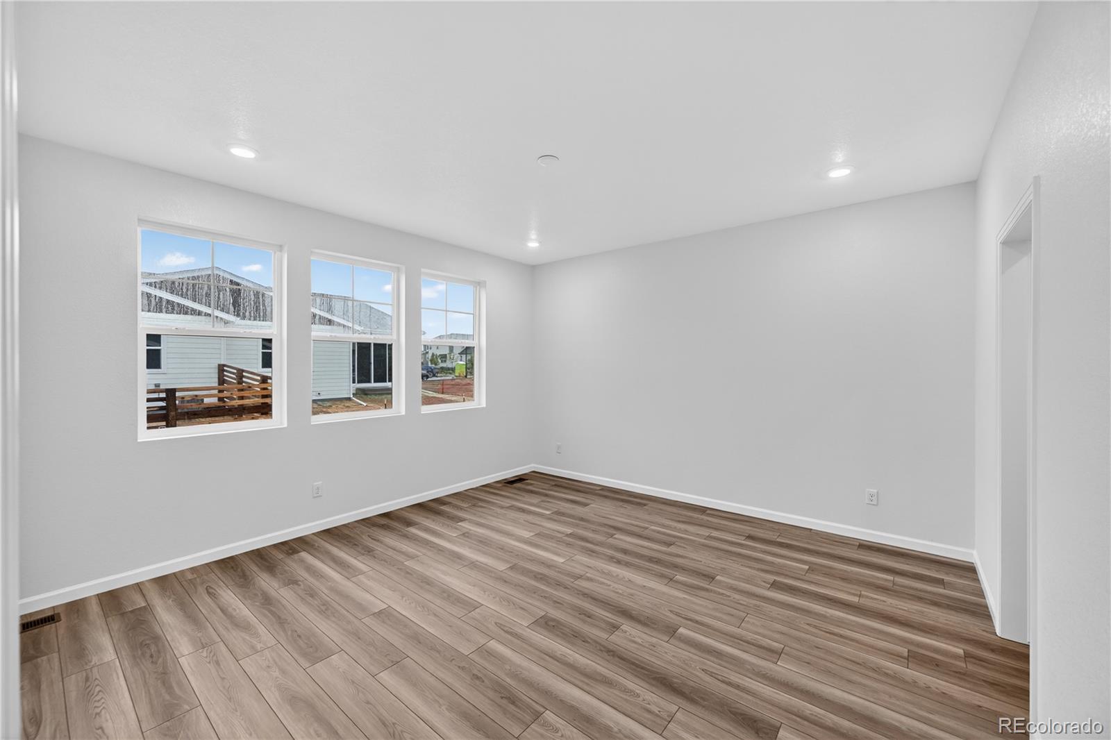 MLS Image #2 for 3338 n duquesne way,aurora, Colorado